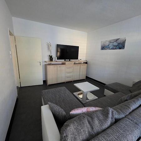 Große Wohnung für 12 Mann Büdingen Exterior foto